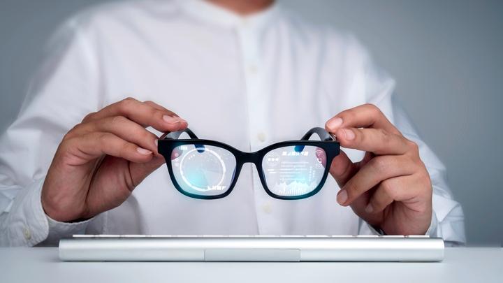 AI Glasses: Ushering in the Next Generation of Advanced Wearable Technology Image
