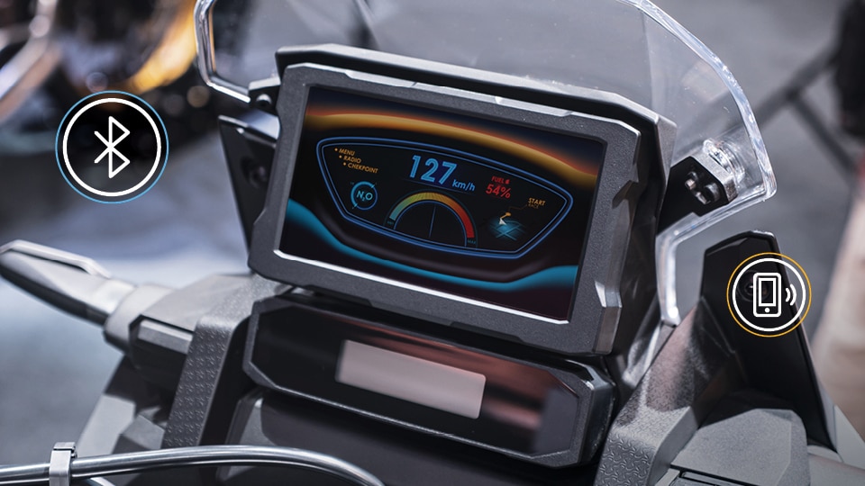 NXPのリファレンス・プラットフォームで二輪車向けデジタル・クラスタの開発を加速