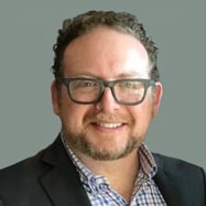 Mike Silvermanの顔写真